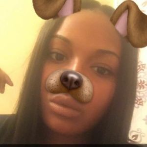 Meet your Posher, Karlie